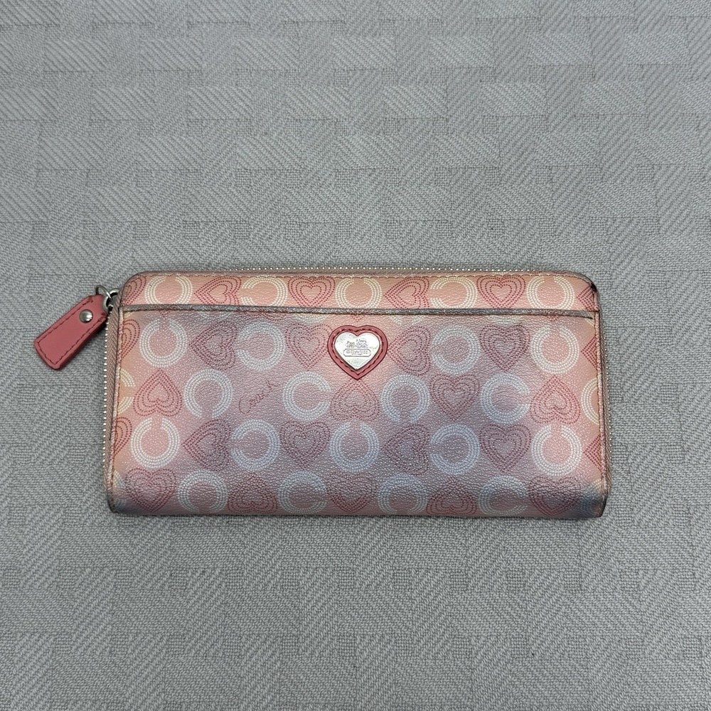 Coach Wallet Womens Pink Heart Signature Canvas Zip Around Continental Leather